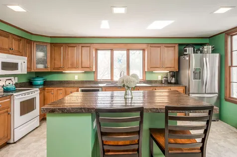 35 Freshet Road Madbury NH 03823