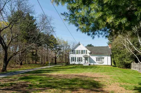 35 Freshet Road Madbury NH 03823