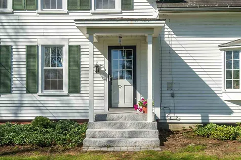 35 Freshet Road Madbury NH 03823