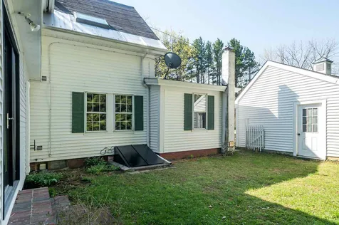 35 Freshet Road Madbury NH 03823