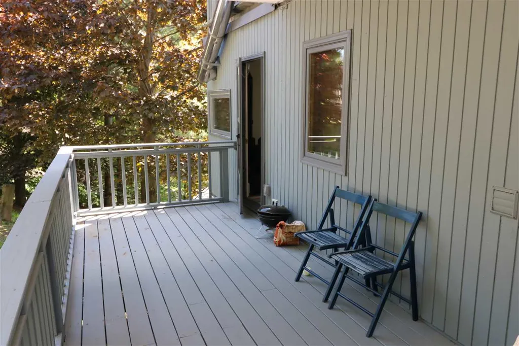 355 Summit Road Warren VT 05674