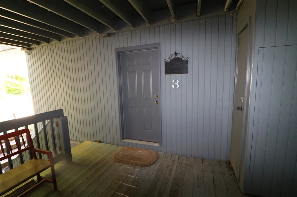 355 Summit Road Warren VT 05674