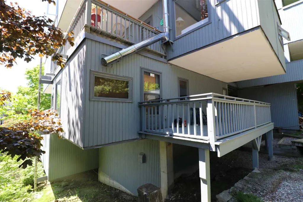355 Summit Road Warren VT 05674