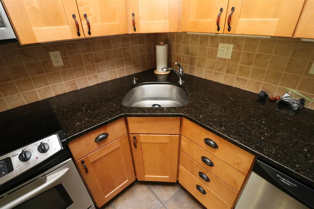 355 Summit Road Warren VT 05674