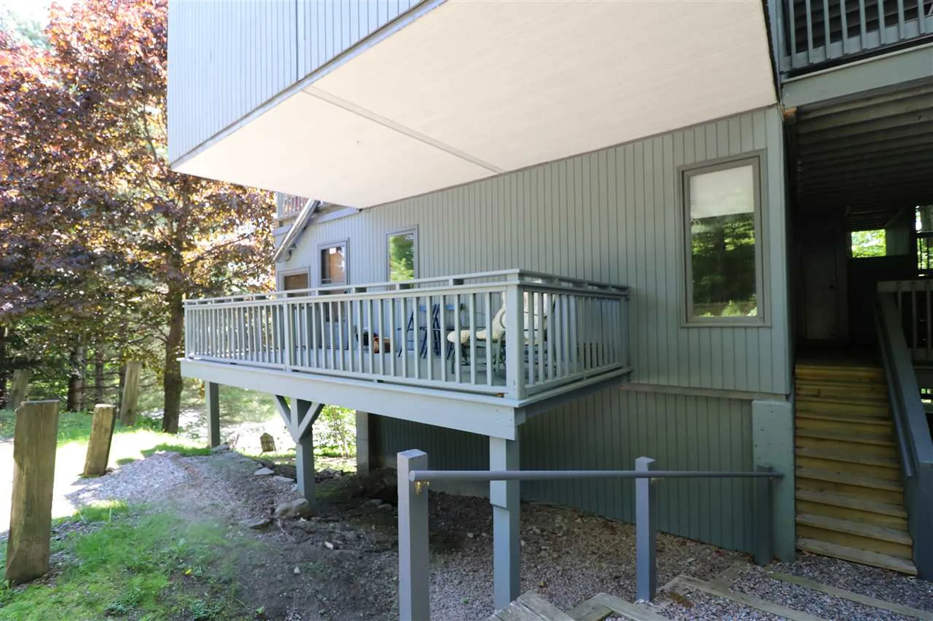 355 Summit Road Warren VT 05674
