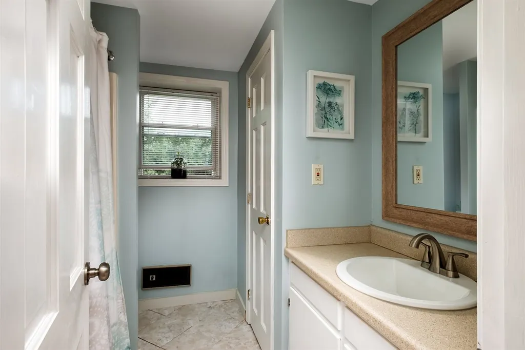 110 Beech Ridge Road York ME 03909