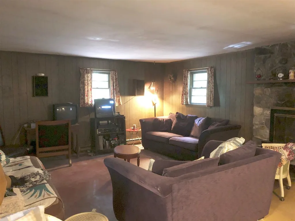 1158 Eastman Road Grafton VT 05146
