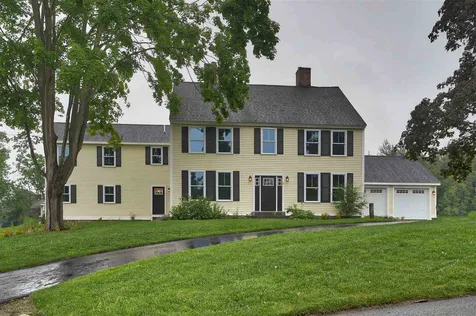9 Atwood Road Pelham NH 03076