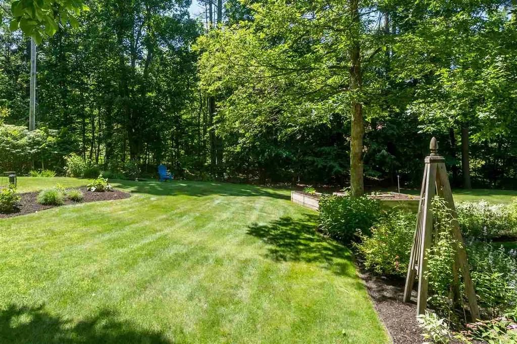 274 Newmarket Road Durham NH 03824
