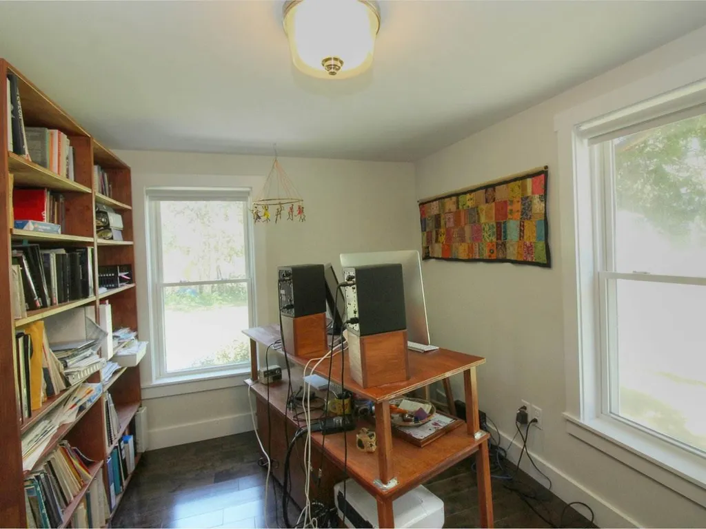 17 Mansion Street Winooski VT 05404