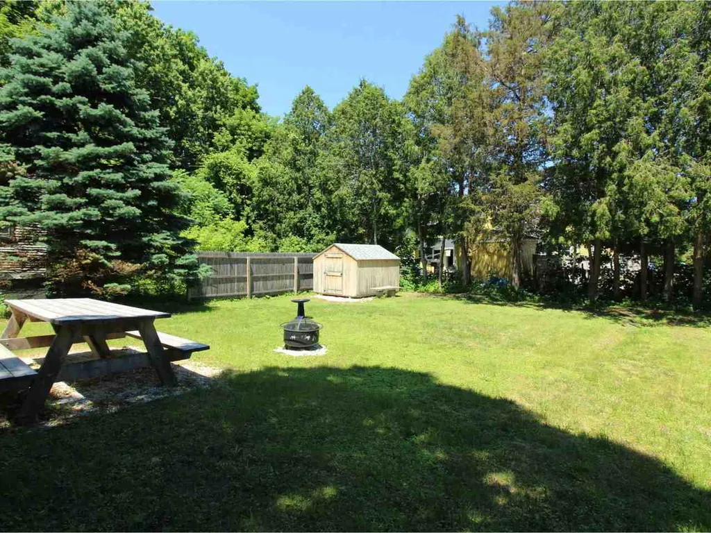 17 Mansion Street Winooski VT 05404