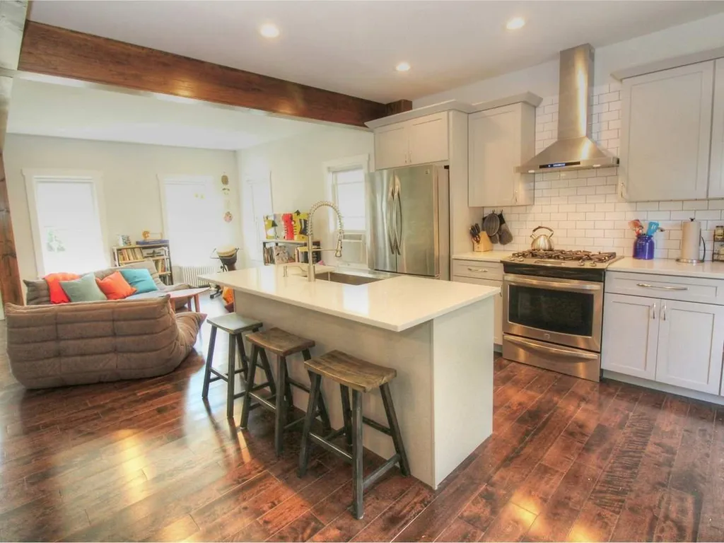 17 Mansion Street Winooski VT 05404