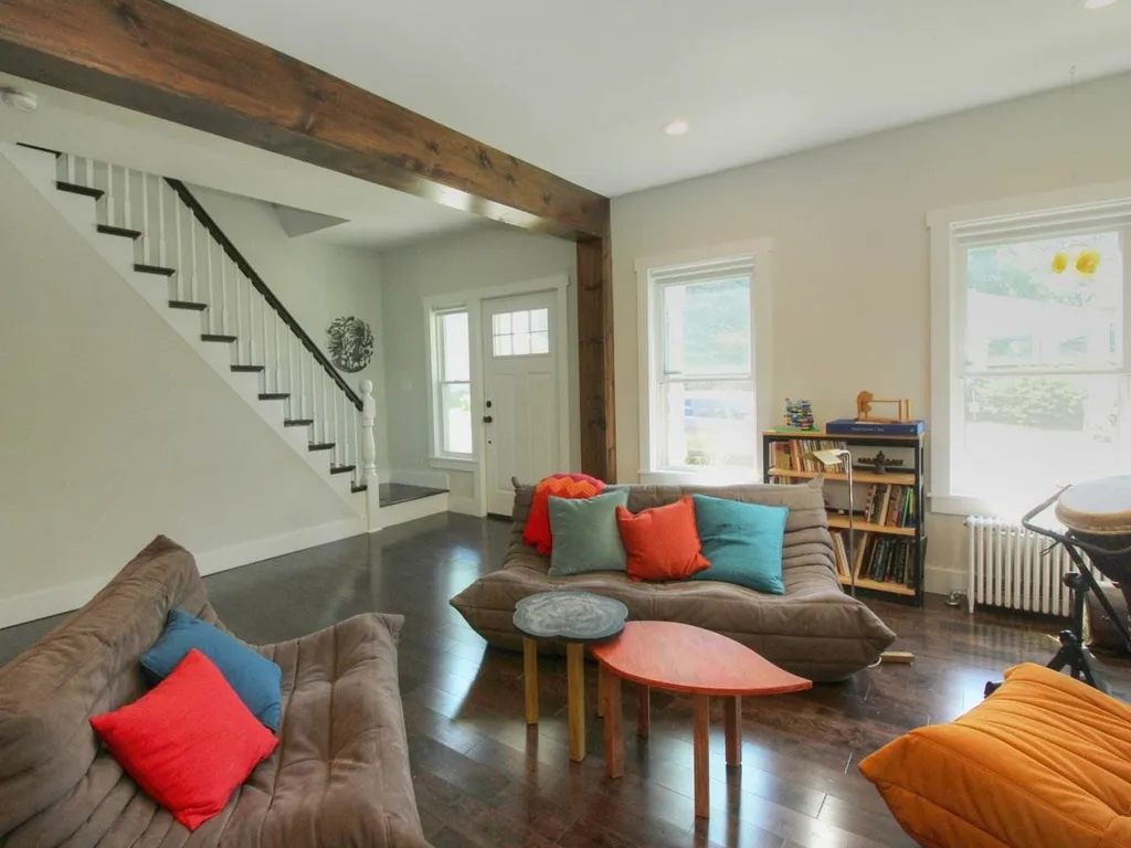 17 Mansion Street Winooski VT 05404