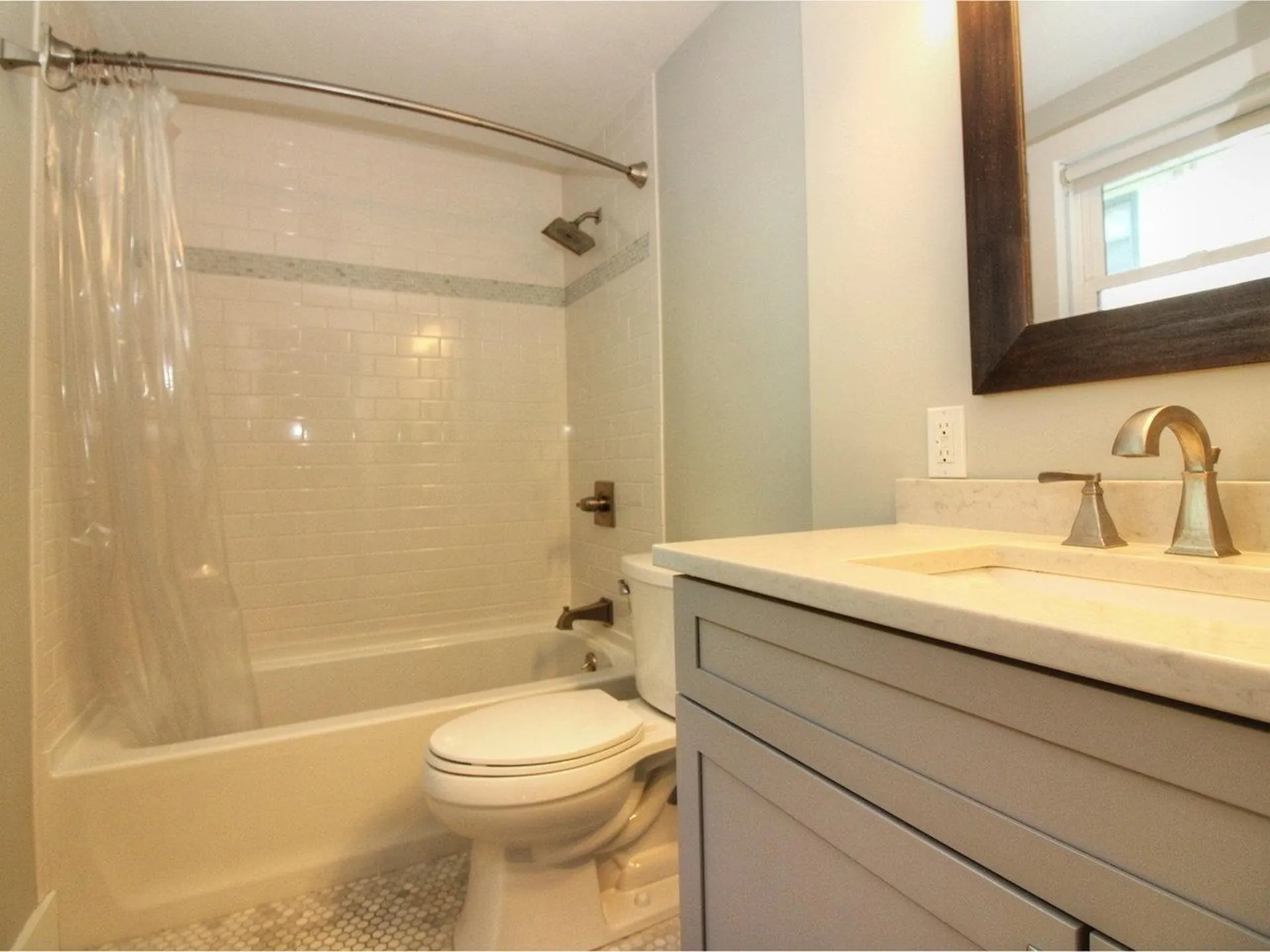 17 Mansion Street Winooski VT 05404
