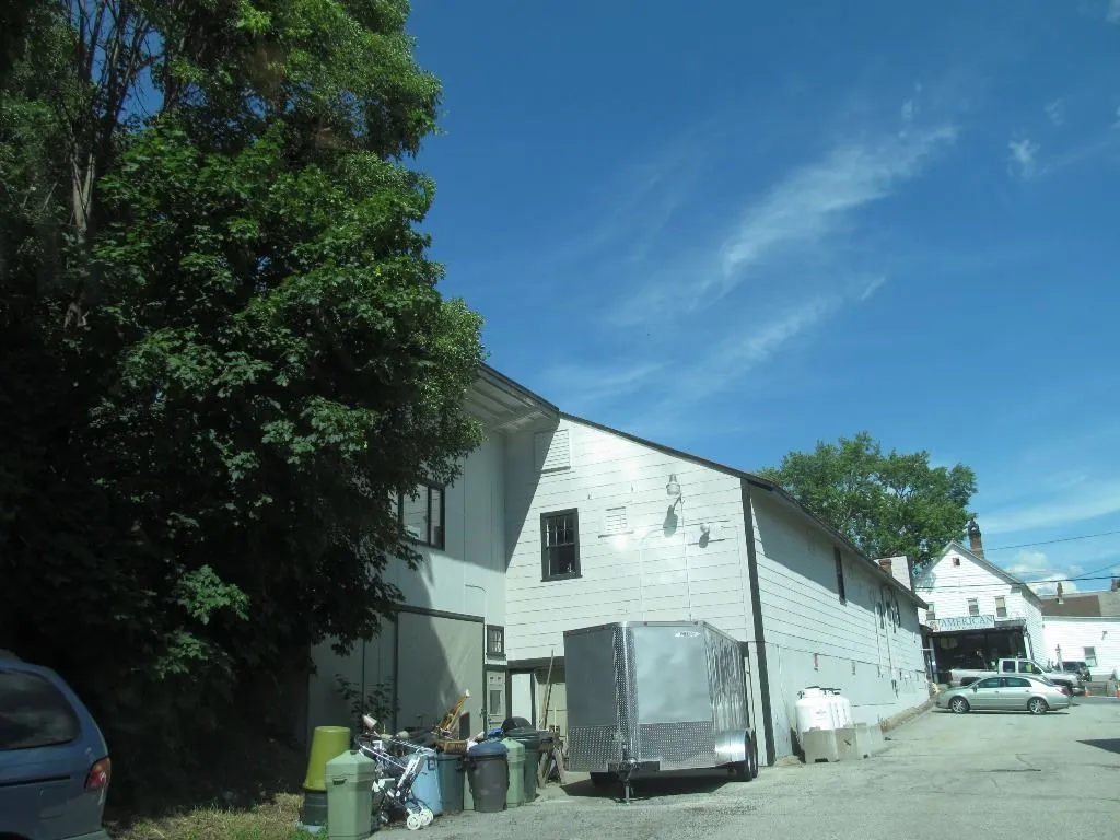 149 Pleasant Street Claremont NH 02373