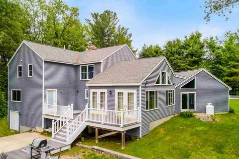 18 Basils Place Dover NH 03820