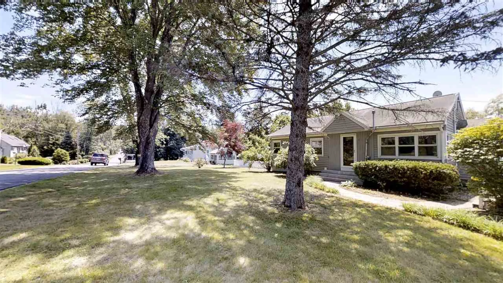 2 Loretta Avenue Pelham NH 03076