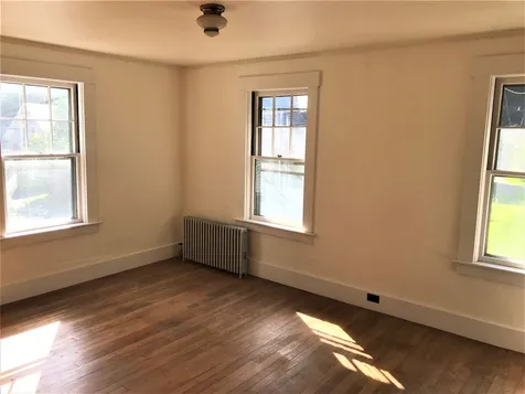 38 Clark Street Brattleboro VT 05301