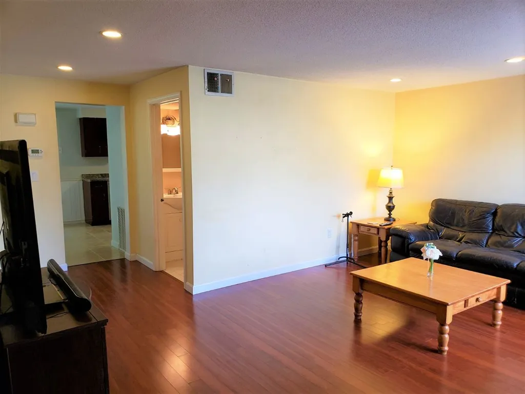 79 East Ridge Road Merrimack NH 03054