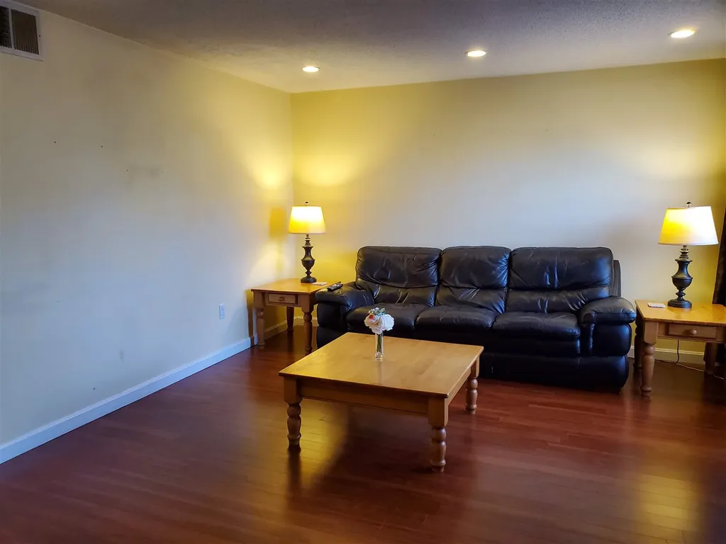 79 East Ridge Road Merrimack NH 03054