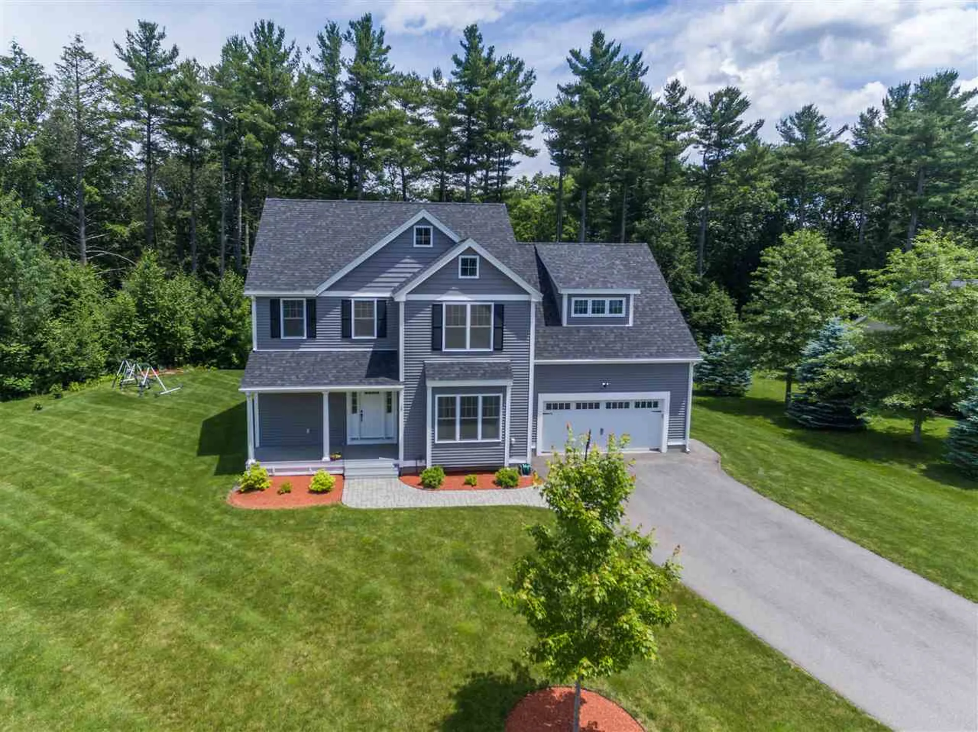 15 Crystal Drive Nashua NH 03063