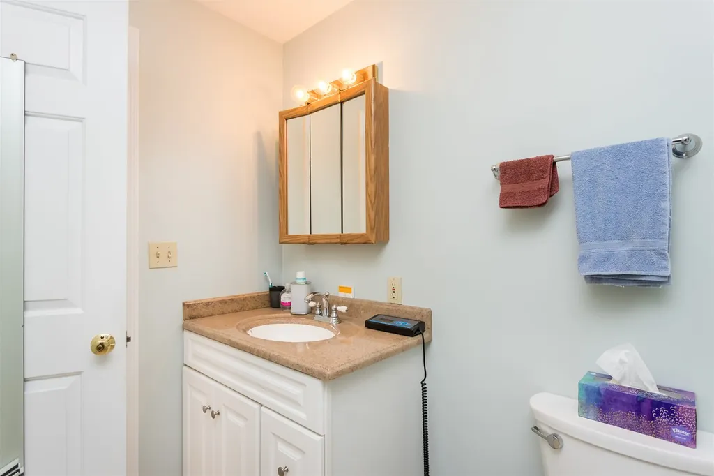 2 Crescent Avenue Dover NH 03820