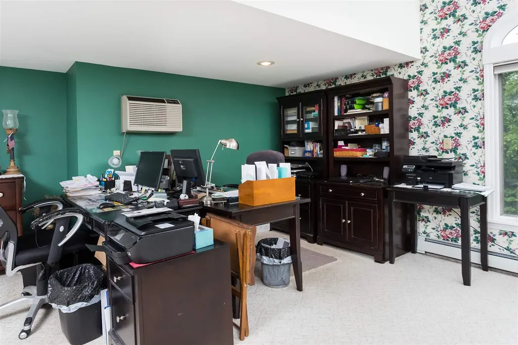 2 Crescent Avenue Dover NH 03820