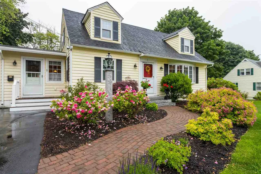 2 Crescent Avenue Dover NH 03820