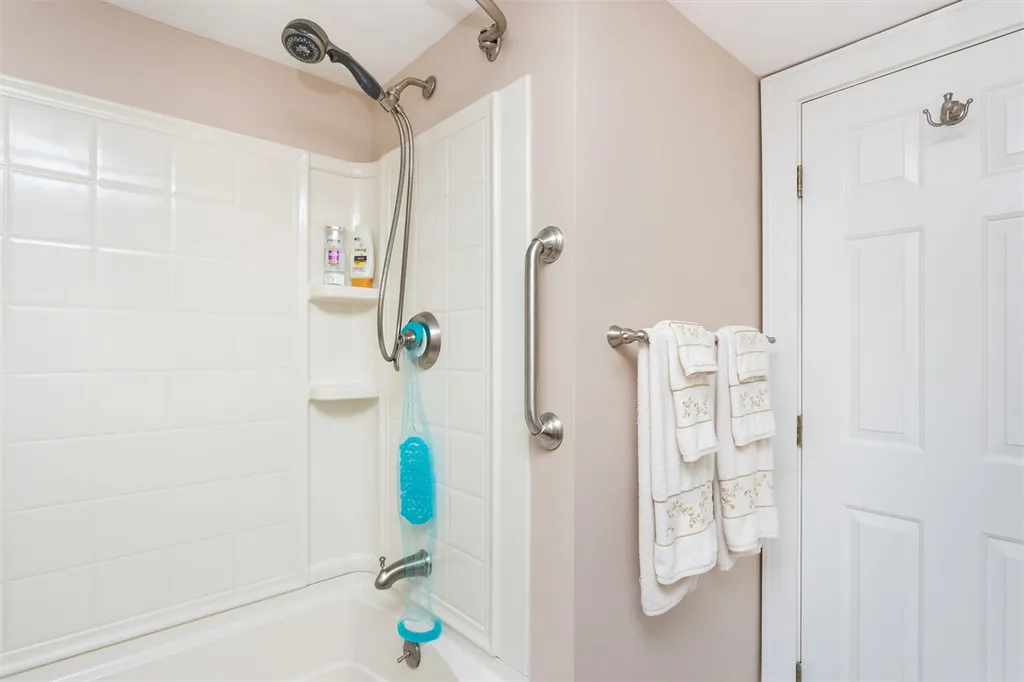2 Crescent Avenue Dover NH 03820