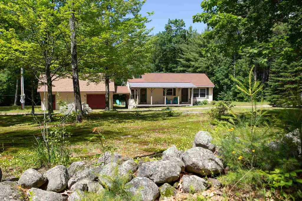 14 Miramichie Hill Road Alton NH 03809