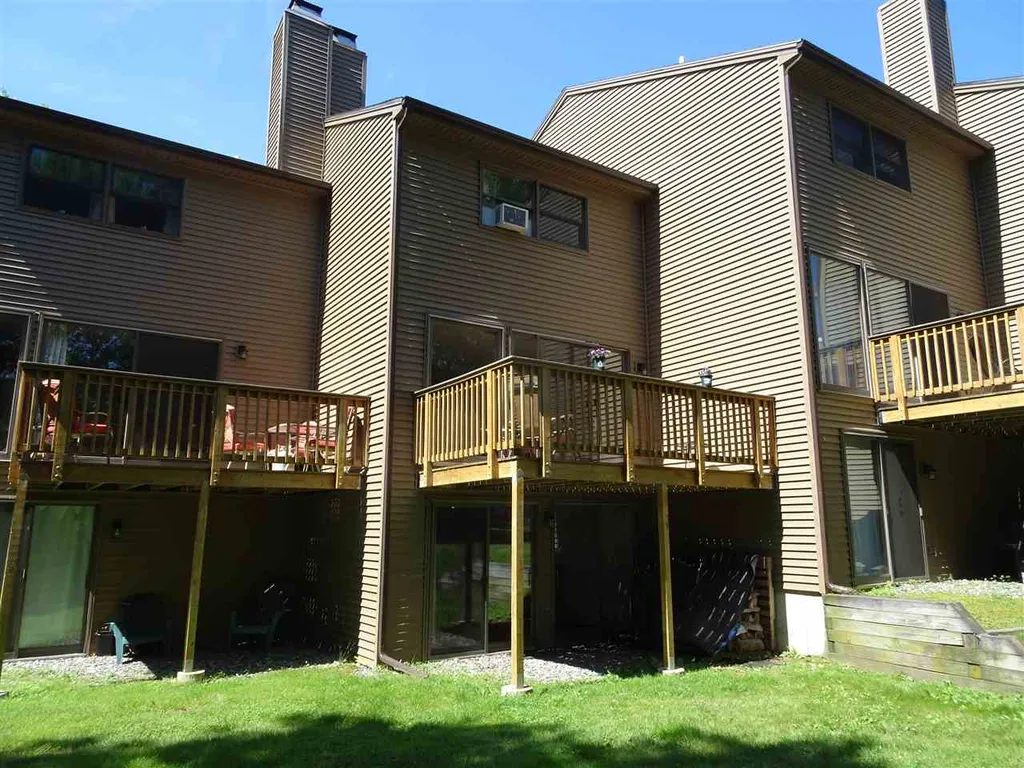 2 Bass Street Newmarket NH 03857
