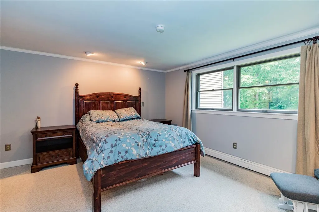 2 Bass Street Newmarket NH 03857