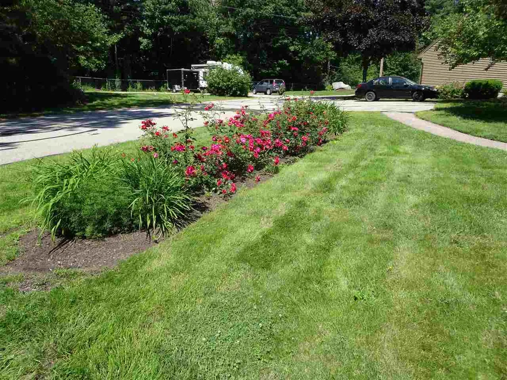 2 Bass Street Newmarket NH 03857