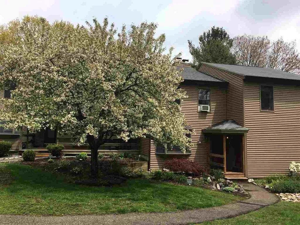 2 Bass Street Newmarket NH 03857