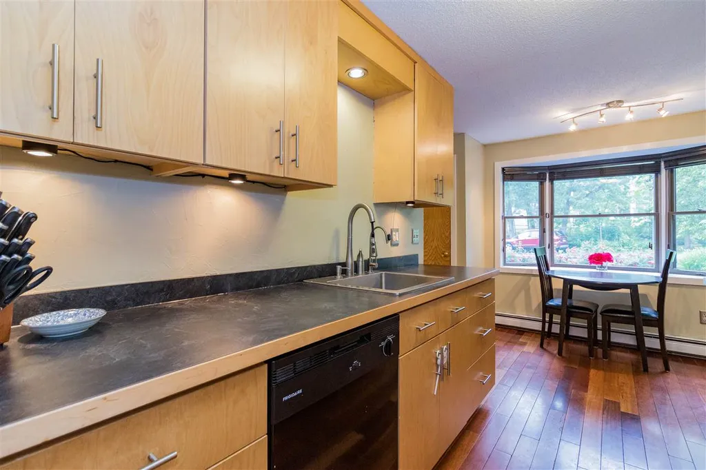 2 Bass Street Newmarket NH 03857