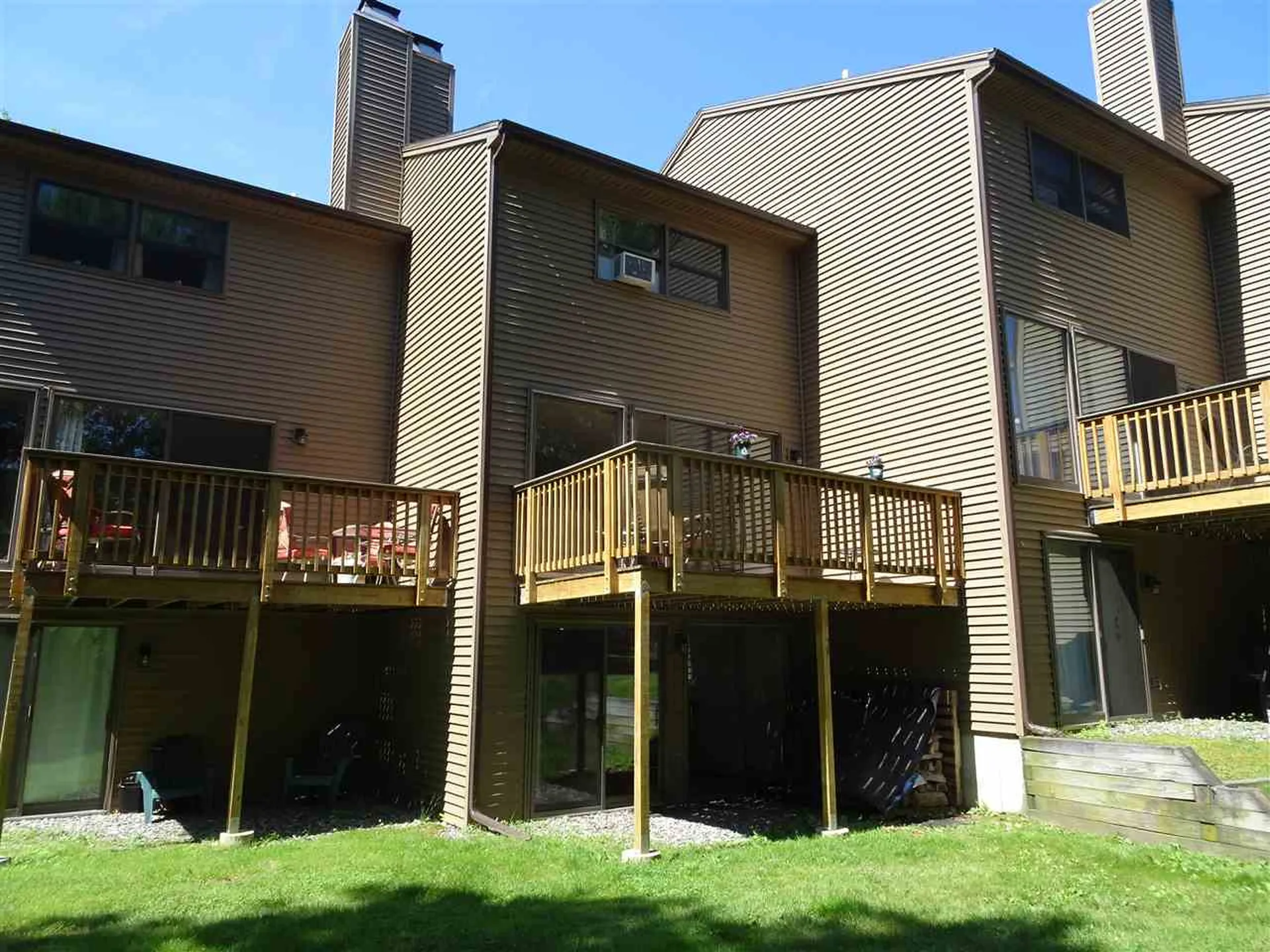 2 Bass Street Newmarket NH 03857