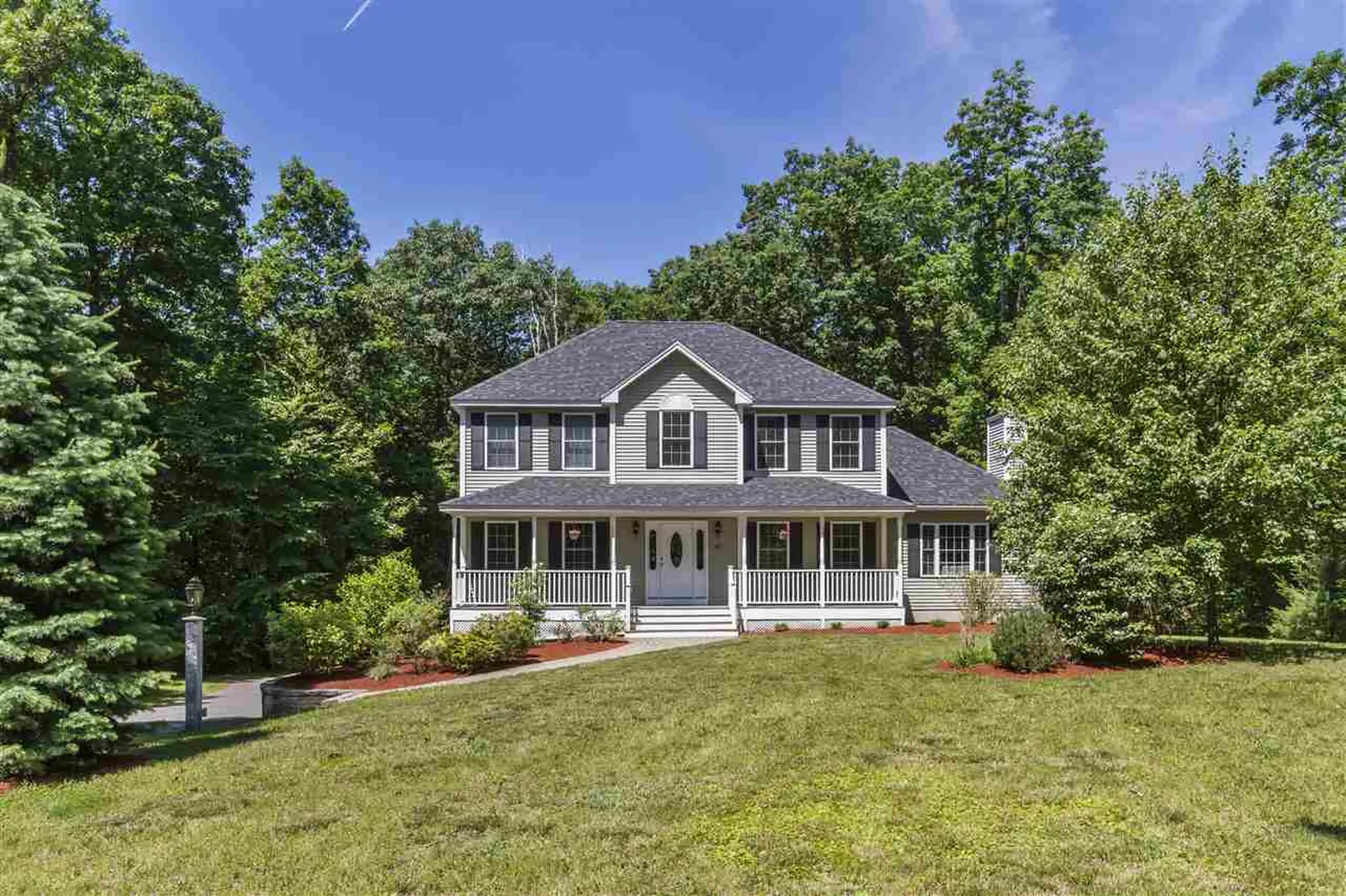 45 Floyd Road Derry NH 03038-4712