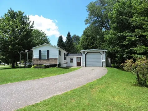 84 Oakwood Drive Hyde Park VT 05655