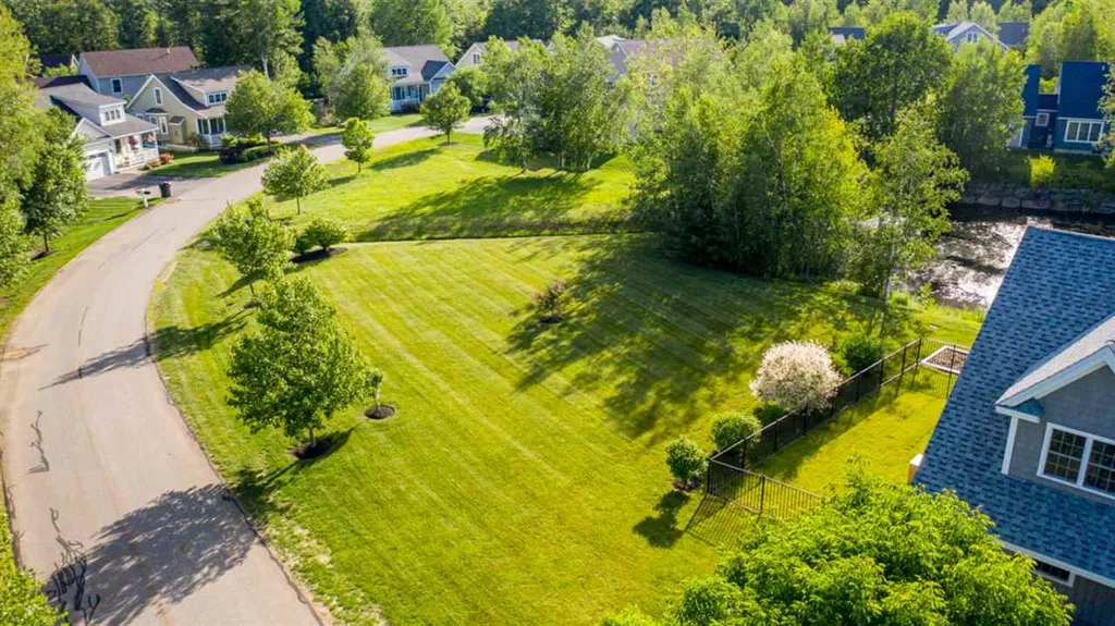 Lot 50 Carriage Lane Laconia NH 03246