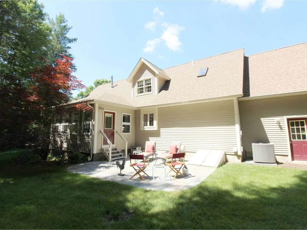 217 Kylies Way Colchester VT 05446