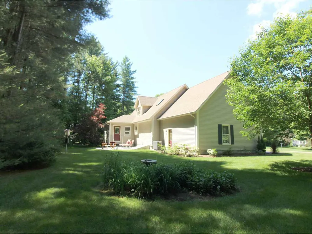 217 Kylies Way Colchester VT 05446