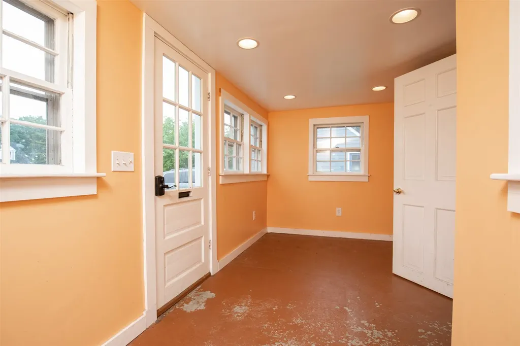 12 Spinney Creek Road Eliot ME 03903