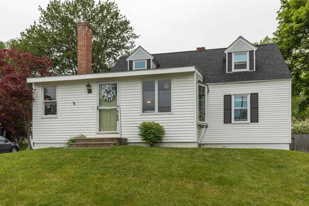 12 Spinney Creek Road Eliot ME 03903