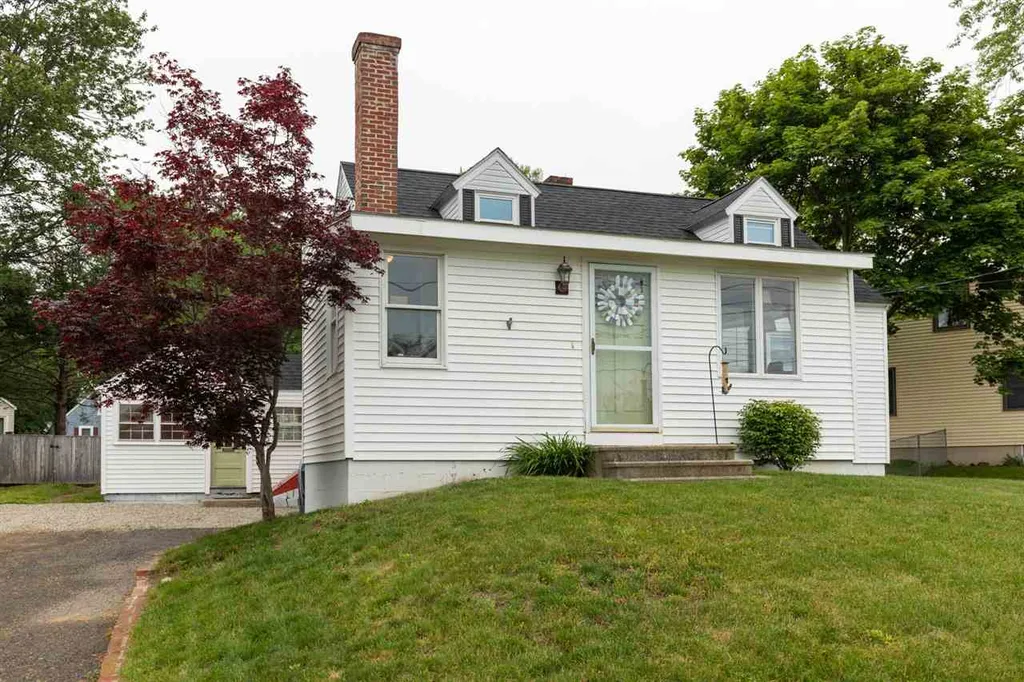 12 Spinney Creek Road Eliot ME 03903