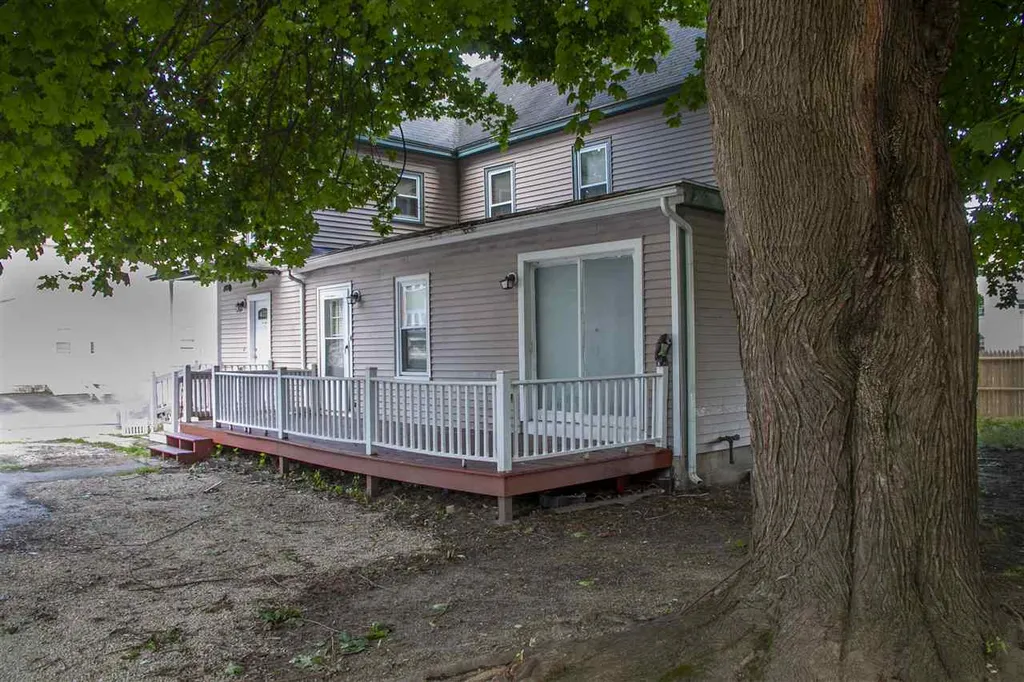 76 Lock Street Nashua NH 03064