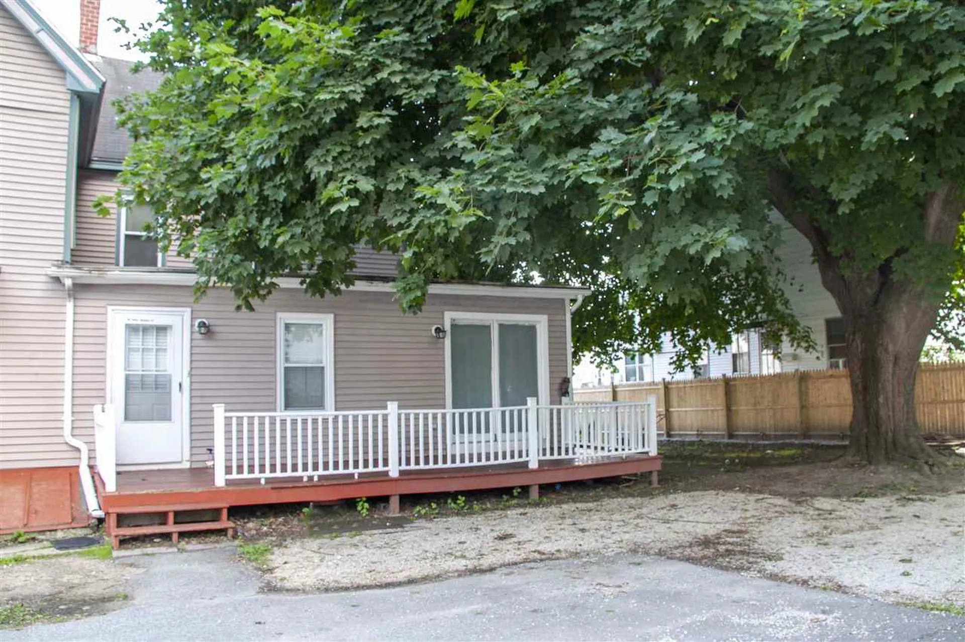 76 Lock Street Nashua NH 03064