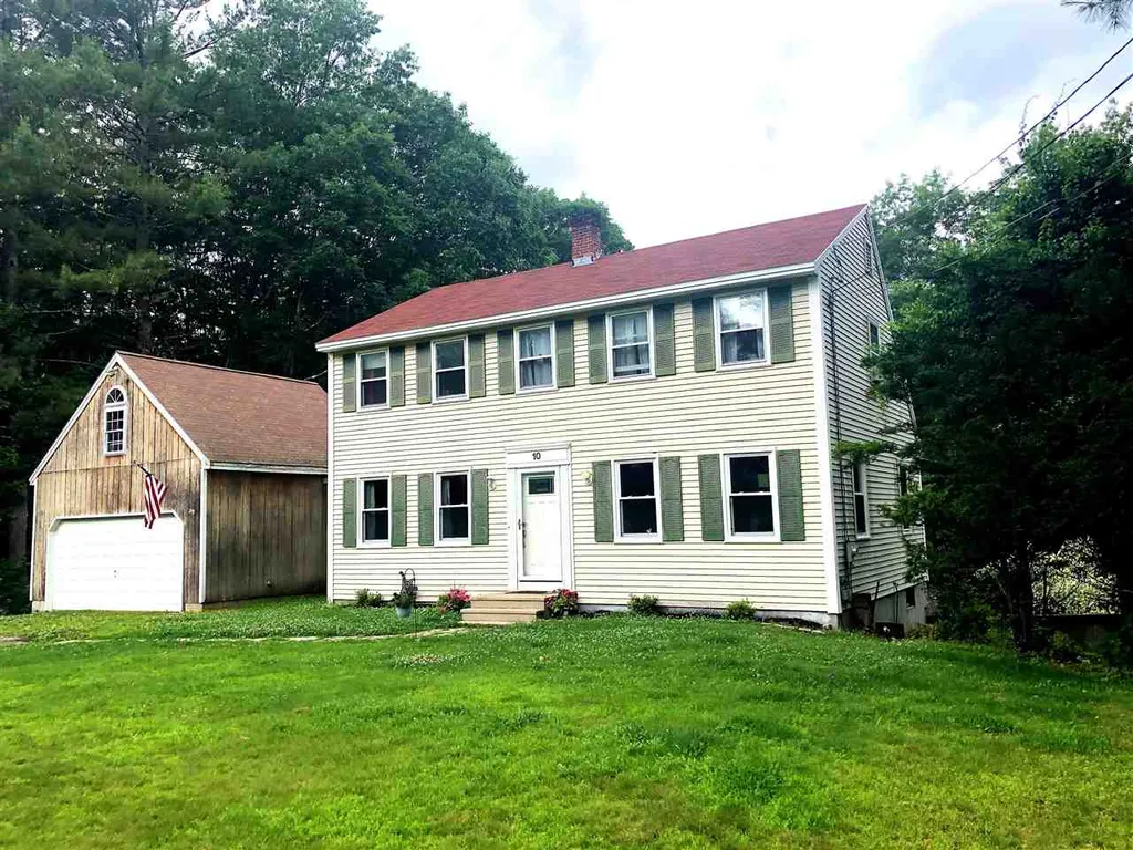 10 Darby Lane Rochester NH 03839