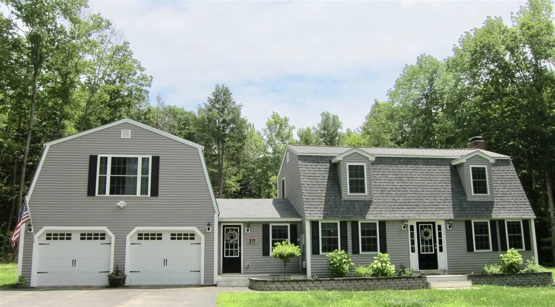211 Harantis Lake Road Chester NH 03036
