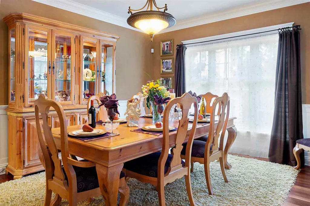 106 Long Hill Road Hollis NH 03049