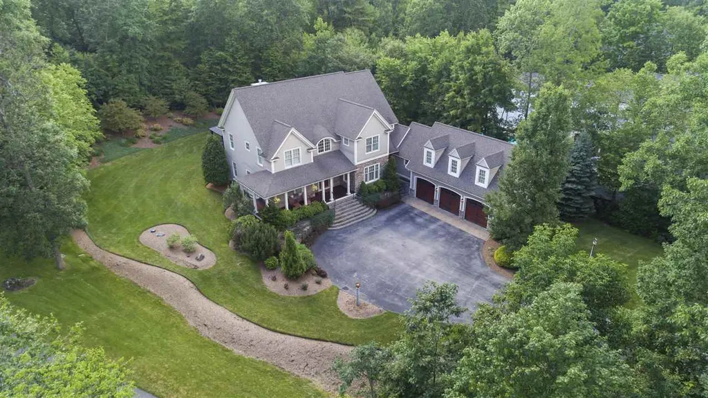 106 Long Hill Road Hollis NH 03049